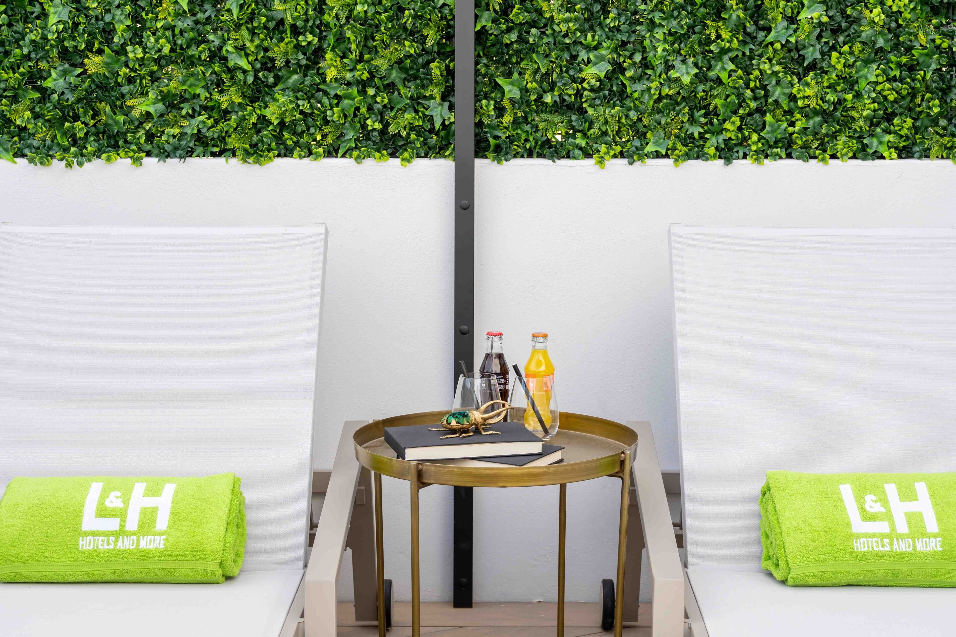 premium terrace | terrace/patio