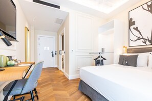 Habitació doble superior, accessible | 1 dormitori, minibar, caixa forta a l'habitació i escriptori