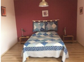 3 chambres, fer et planche à repasser, Wi-Fi