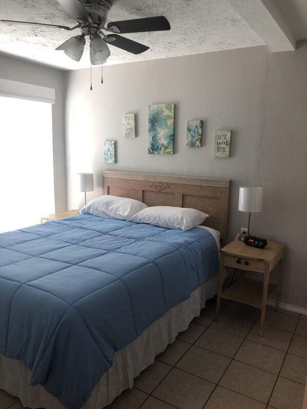 1 bedroom, desk, iron/ironing board, free WiFi