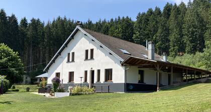 Meublé de tourisme dans ancienne ferme pour 4 personnes ( 2 étoiles)