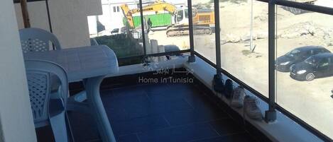 تناول الطعام بالخارج