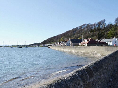 2 bedroom accommodation in Cluny, near Kirkcaldy