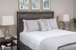 3 quartos, ferros/tábuas de passar roupa, berço de viagem, Wi-Fi