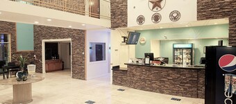 B&J Hotel and Apartment