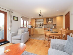 คอทเทจ | ภายใน