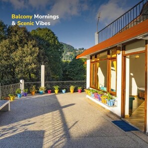 Exterior - goSTOPS Nainital (Nainital)