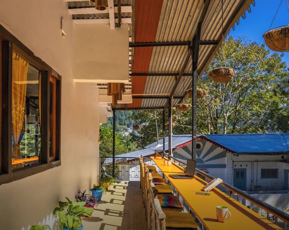 A balcony with designated workstations and free Wi-Fi.