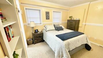 1 chambre, fer et planche à repasser, Wi-Fi gratuit, draps fournis