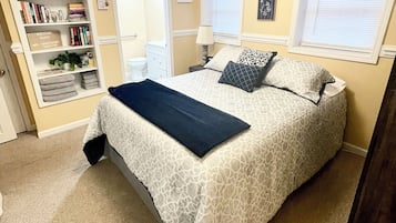 1 chambre, fer et planche à repasser, Wi-Fi gratuit, draps fournis