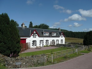 Exterior - UK35715 - South Cottage (Howpasley, near Hawick)
