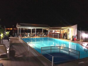 Apartment | Pool - Stunning Property Sea Front in Lefkada (Lefkada)