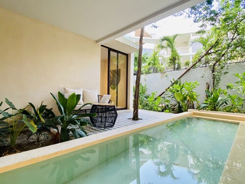 104 Luxury Aldea Zama