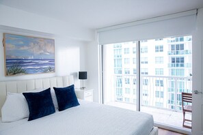 4 bedrooms, desk, iron/ironing board, WiFi