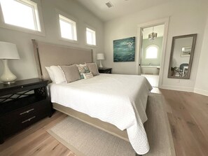 3 bedrooms, desk, iron/ironing board, travel cot