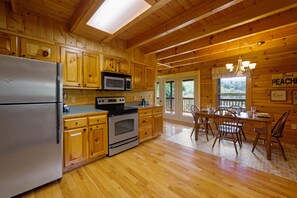 Fridge, microwave, oven, stovetop - Luxury Mountain Getaway 5 Minutes from Pigeon Forge Parkway! (Pigeon Forge)