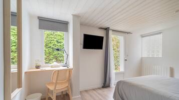 1 chambre, fer et planche à repasser, Wi-Fi gratuit, draps fournis
