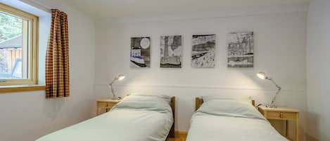 2 bedrooms, free WiFi, bed sheets