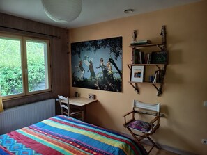 3 chambres, fer et planche à repasser, lit parapluie, Wi-Fi gratuit
