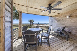 Outdoor dining - Needle Rush Point C14 | Walk to FloraBama | Beachfront | My Beach Getaways (Pensacola)