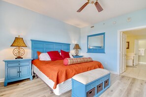 4 bedrooms, iron/ironing board, free WiFi, bed sheets - Remodeled-Margate-Pool/HotTub-Lrge Balconies-Gated-Restaurants/Bar In Community (Myrtle Beach)