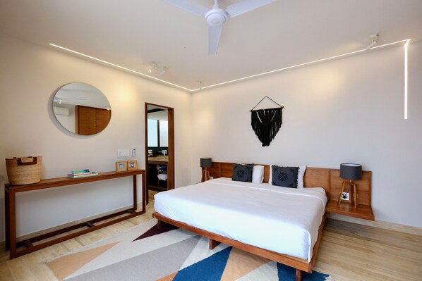 Condo de lujo | 1 habitación y caja de seguridad en la habitación 