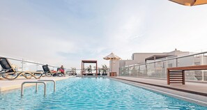 Pool - Nazca Penthouse · 3-levels, Luxury Rooftop Pool & Private BBQ Terrace (Miraflores)