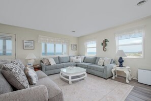 Tv, dvd-spelare och en stereo