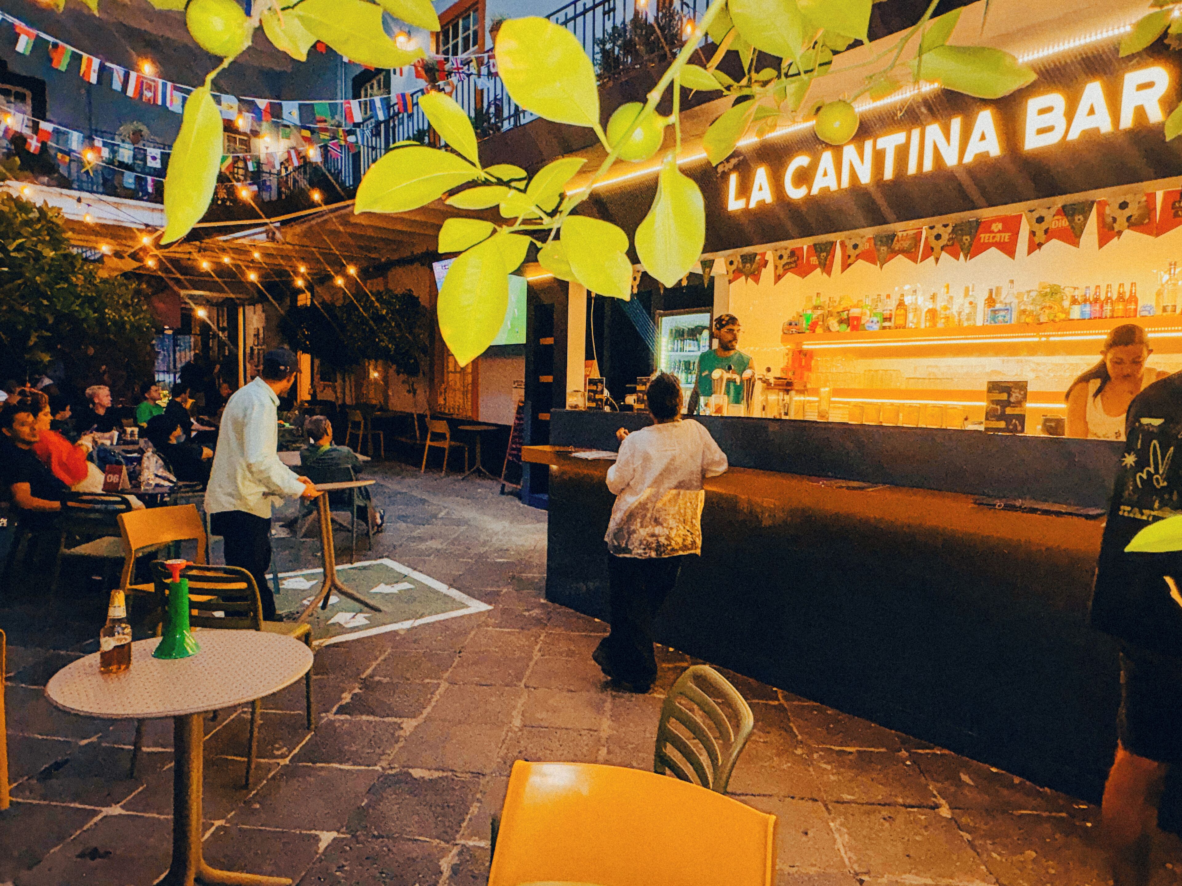 Bar-cafetería