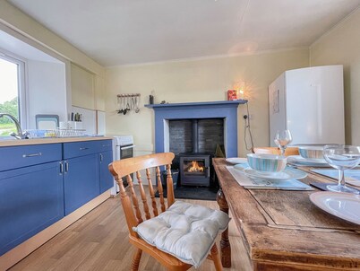 Dalcharn is in a perfect location for exploring, set amongst beautiful views.