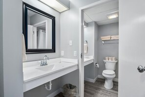 Room, Multiple Beds (FBSSBV) | Bathroom | Towels - First Floor Standard Suite Bay View (North East)