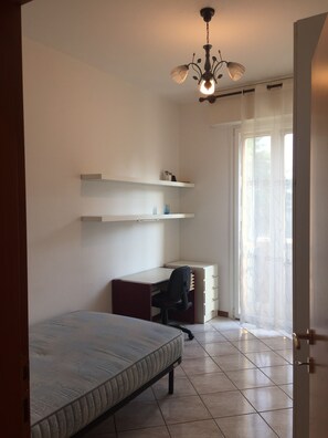 1 Schlafzimmer, Internetzugang