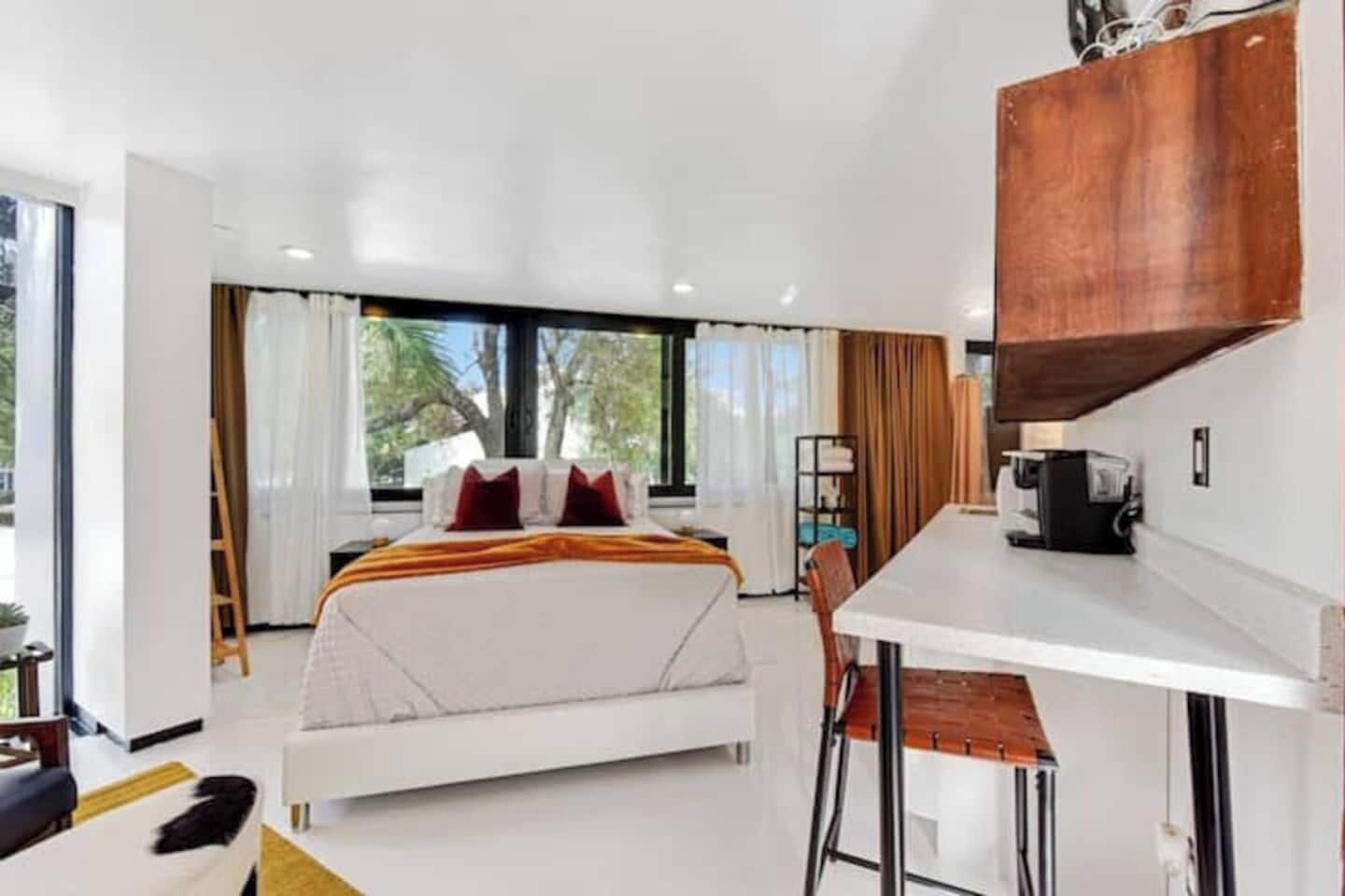 1 habitación, cuna de viaje, wifi gratis y ropa de cama 