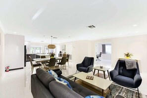 TV connectée, espaces bureaux, imprimantes