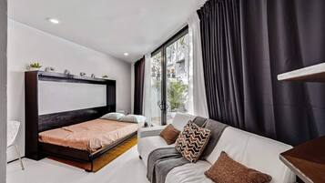 Tabla de planchar con plancha, cuna de viaje y wifi gratis