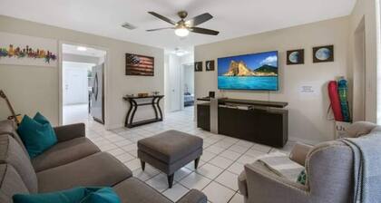 Home w/coffee station by PMI unit 5140