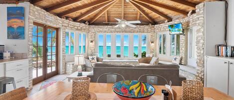 Smart TV, books, stereo