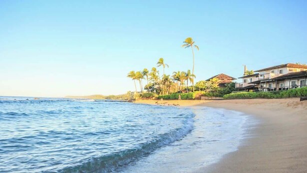 Beach - Poipu Sands 513 – Oceanfront, Ground Floor, Steps to Shipwreck Beach (Koloa)
