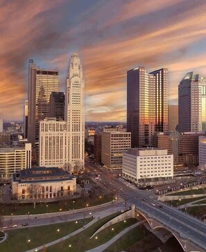 Unclassified image, 2 of 14, button