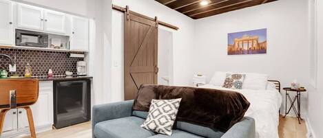 Televisio, työhuone