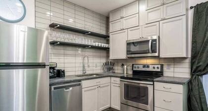 The Mint Julep House - Renovated 3BR Near Downtown Columbus, OH