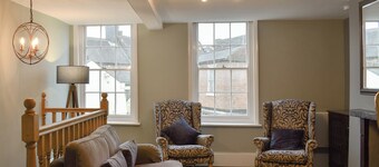 2 bedroom accommodation in Ashbourne