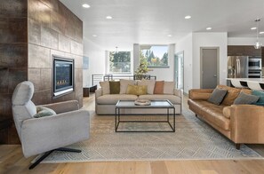 Smart TV, fireplace, offices