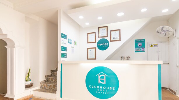 Unclassified image, 1 of 7, button - Club House (Santa Marta)