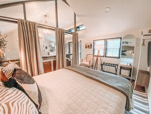 1 bedroom, desk, iron/ironing board, free WiFi