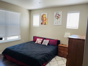 2 bedrooms, WiFi - Amazing Location (Denver)
