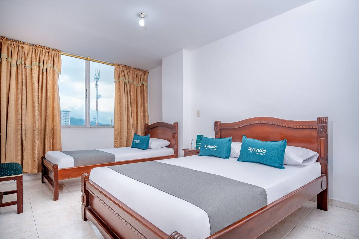 Triple Room