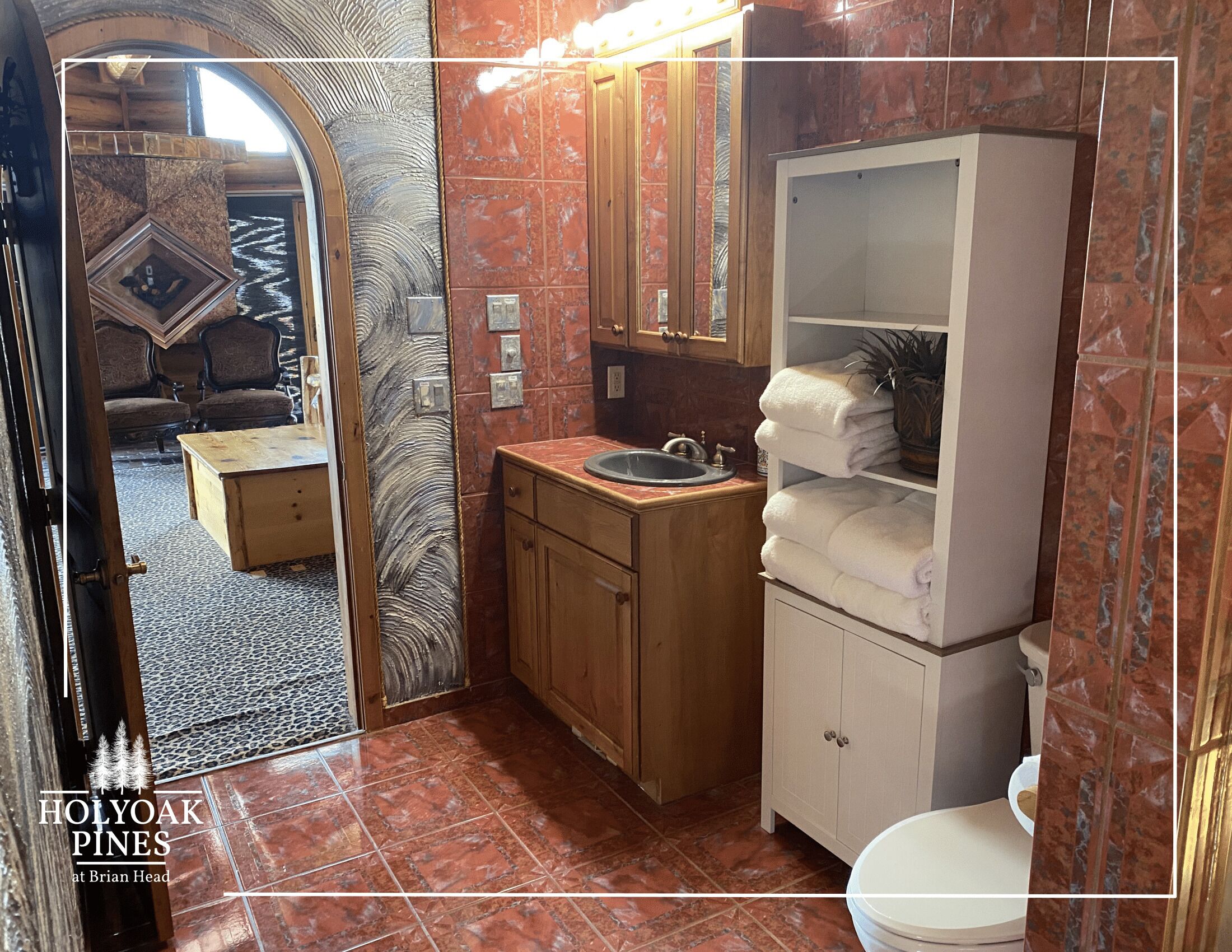Combined shower/bathtub, hair dryer, towels, soap