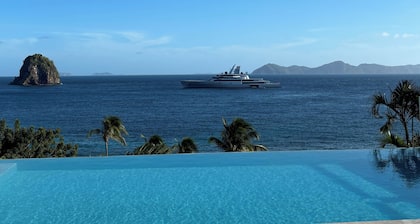 LA Vue Boutique Hotel & Beach Club