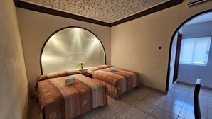 Room - Hotel Lito (Mezcales)